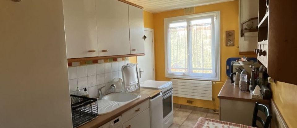 Apartment 4 rooms of 69 m² in Fontenay-sous-Bois (94120)