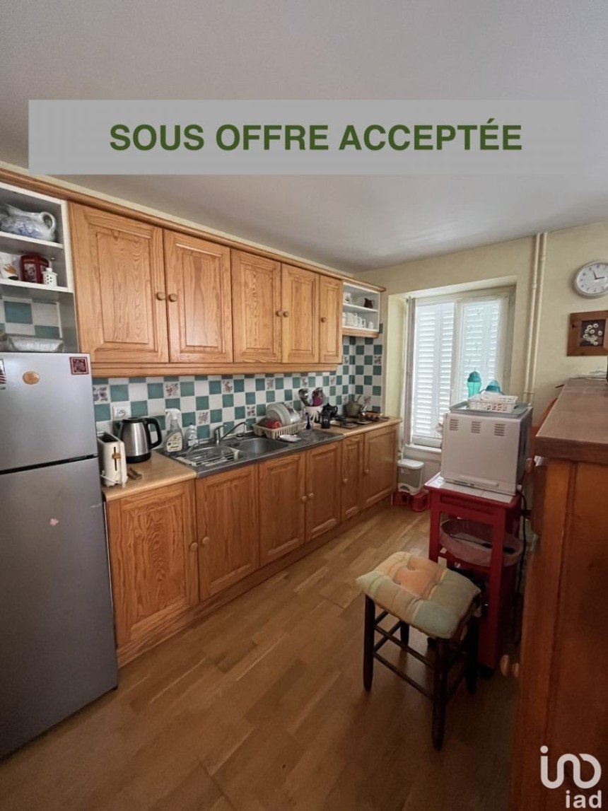 Maison 5 pièces de 95 m² à Mont-Dore (63240)