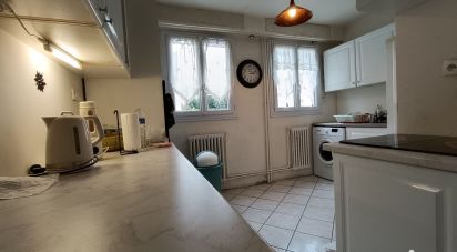 Apartment 3 rooms of 76 m² in Étampes (91150)