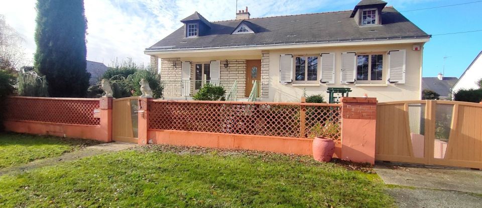 House 6 rooms of 130 m² in Avrillé (49240)