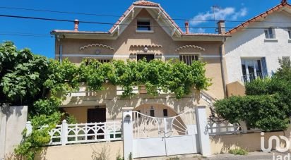 House 8 rooms of 145 m² in Avignon (84000)