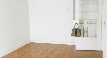 Apartment 2 rooms of 52 m² in Paris (75011)