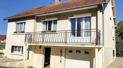 House 4 rooms of 111 m² in Laroche-Saint-Cydroine (89400)