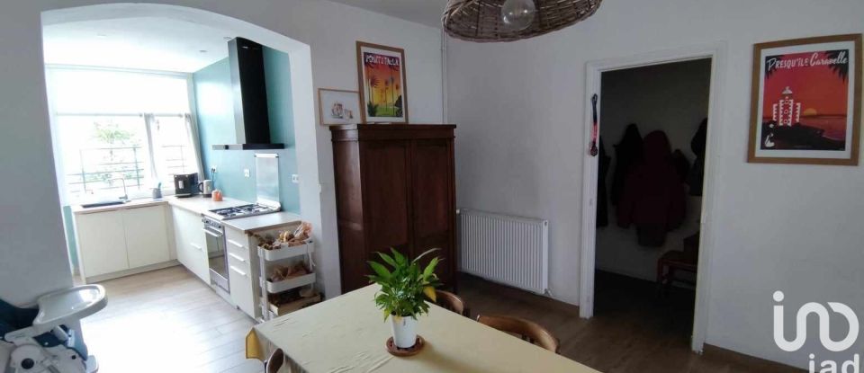 House 6 rooms of 115 m² in Valenciennes (59300)