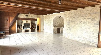 House 5 rooms of 126 m² in Brengues (46320)