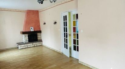 House 4 rooms of 84 m² in Neufchâtel-en-Bray (76270)