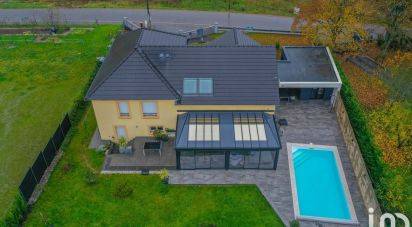 House 8 rooms of 235 m² in Oudrenne (57970)