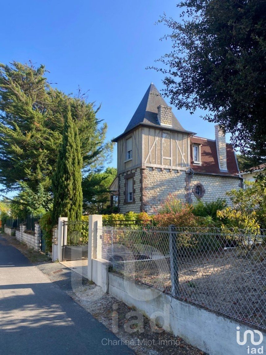 House 7 rooms of 365 m² in La Tremblade (17390)