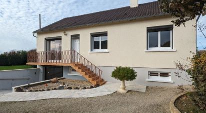 House 4 rooms of 131 m² in Louzy (79100)