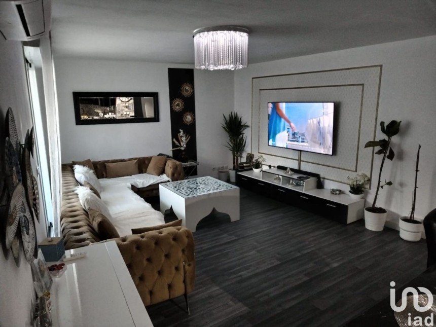 Appartement 3 pièces de 73 m² à La Seyne-sur-Mer (83500)