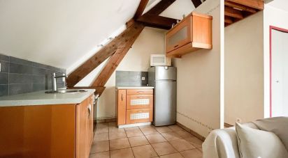 Apartment 2 rooms of 28 m² in Melun (77000)
