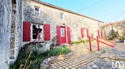House 8 rooms of 340 m² in Foussais-Payré (85240)