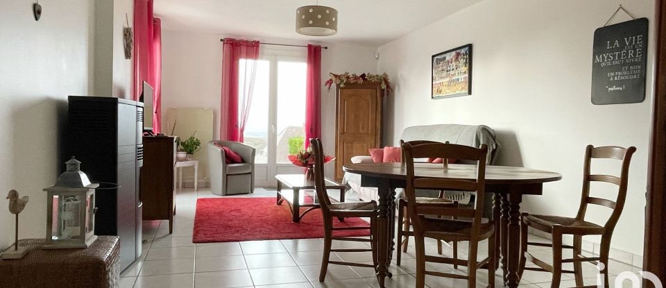 House 8 rooms of 120 m² in Beauvais (60000)