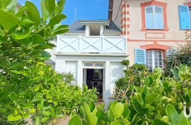 House 5 rooms of 58 m² in Barneville-Carteret (50270)