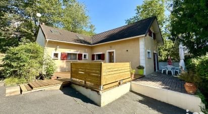 House 6 rooms of 150 m² in Linas (91310)