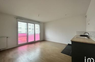 Appartement 1 pièce de 30 m² à Romainville (93230)