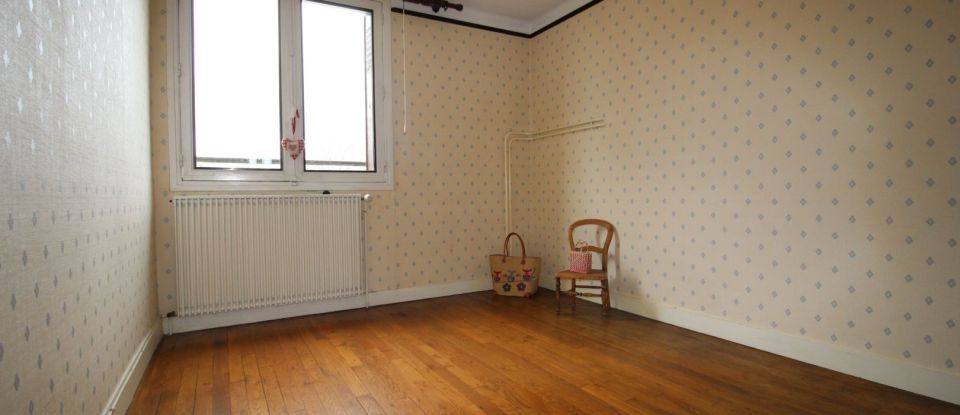 House 5 rooms of 122 m² in Marzy (58180)