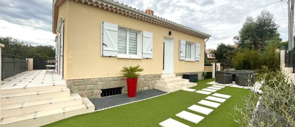 House 6 rooms of 135 m² in SAINT-AYGULF (83370)