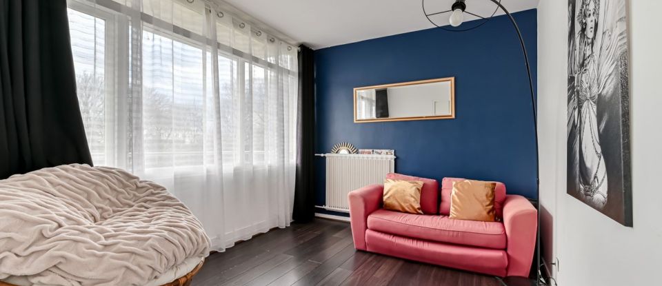 Apartment 3 rooms of 79 m² in Livry-Gargan (93190)
