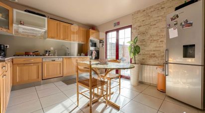 Maison 4 pièces de 114 m² à Néris-les-Bains (03310)
