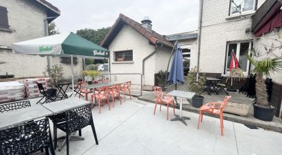 Brasserie-type bar of 110 m² in Champ-sur-Drac (38560)