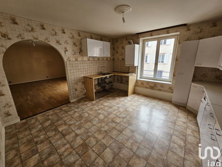 Apartment 3 rooms of 97 m² in Saint-Dié-des-Vosges (88100)