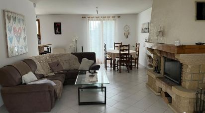 House 6 rooms of 135 m² in Paray-Vieille-Poste (91550)