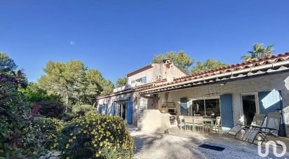 House 5 rooms of 175 m² in Roquefort-les-Pins (06330)