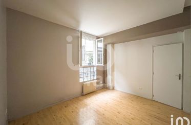 Apartment 2 rooms of 29 m² in Paris (75015)