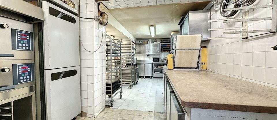 Bakery of 147 m² in LA CHAPELLE-SUR-CRECY (77580)
