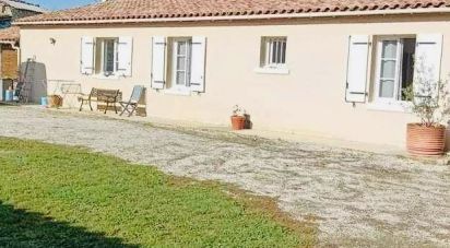 House 5 rooms of 122 m² in Saintes (17100)