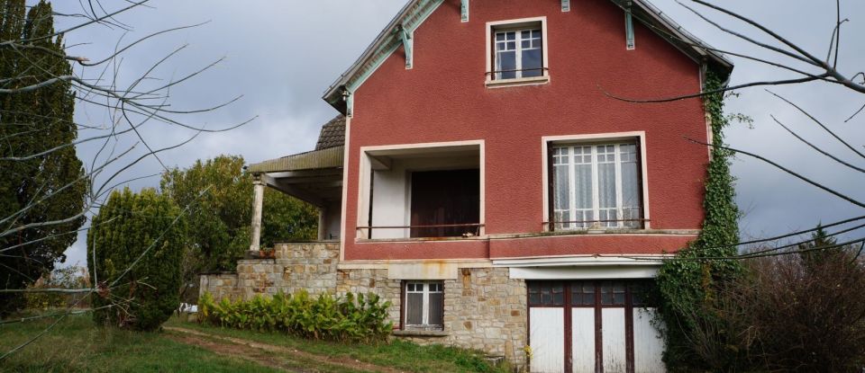 House 7 rooms of 142 m² in Villeneuve-sur-Allier (03460)
