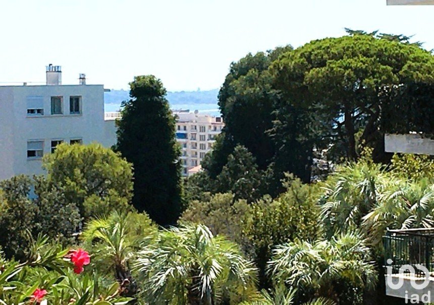 Apartment 3 rooms of 79 m² in Cannes (06400)