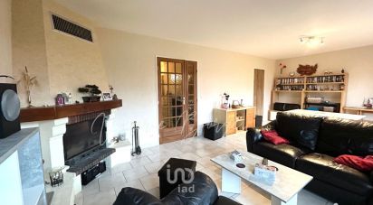 House 5 rooms of 94 m² in Lumigny-Nesles-Ormeaux (77540)