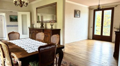 House 6 rooms of 127 m² in Corgnac-sur-l'Isle (24800)