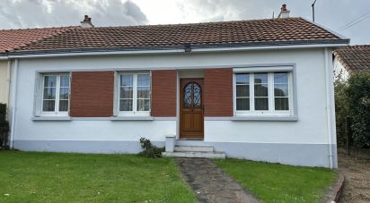 House 4 rooms of 74 m² in Rezé (44400)