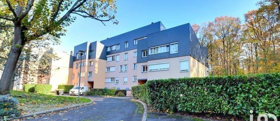Appartement 5 pièces de 88 m² à Champs-sur-Marne (77420)