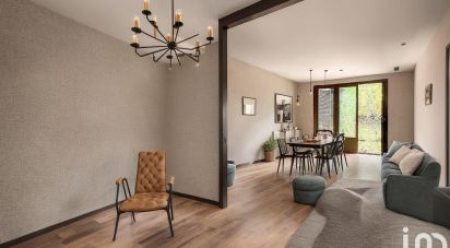 House 5 rooms of 106 m² in Roissy-en-Brie (77680)