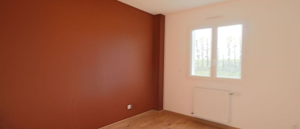 House 5 rooms of 93 m² in Maintenon (28130)