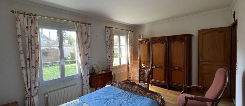 House 7 rooms of 200 m² in Senlis (60300)