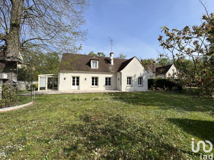 Maison 7 pièces de 200 m² à Senlis (60300)