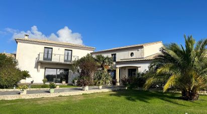 House 9 rooms of 404 m² in Arces (17120)