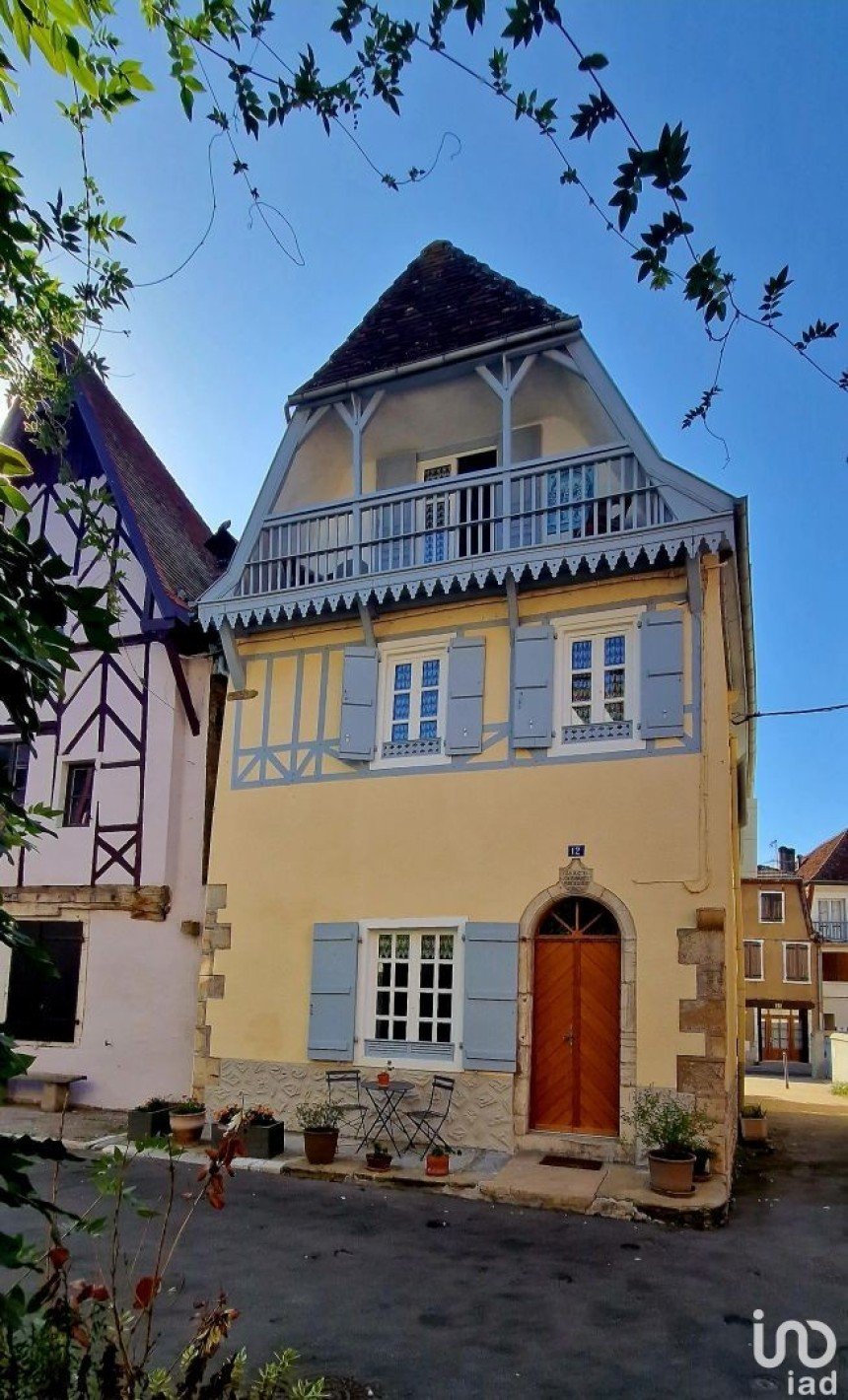 Maison 6 pièces de 124 m² à Salies-de-Béarn (64270)
