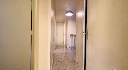 Apartment 2 rooms of 57 m² in Nice (06100)