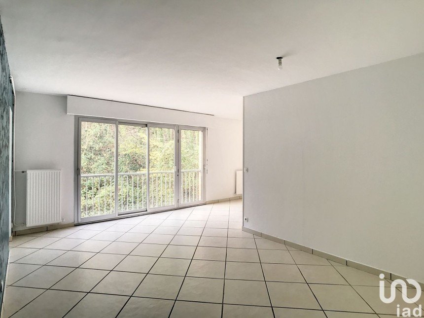Appartement 4 pièces de 77 m² à Rouen (76000)