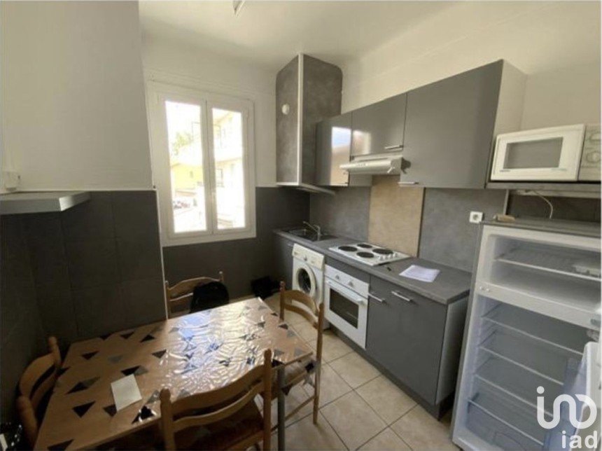 Apartment 1 room of 25 m² in Cagnes-sur-Mer (06800)