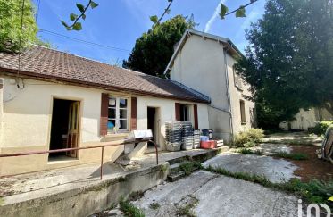 House 4 rooms of 77 m² in Cuis (51530)