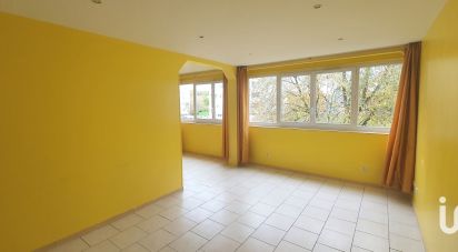 Appartement 4 pièces de 67 m² à Ris-Orangis (91130)