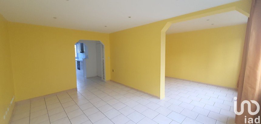 Appartement 4 pièces de 67 m² à Ris-Orangis (91130)