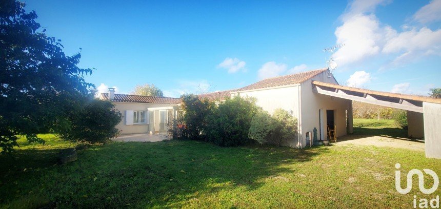 House 6 rooms of 133 m² in Arçais (79210)